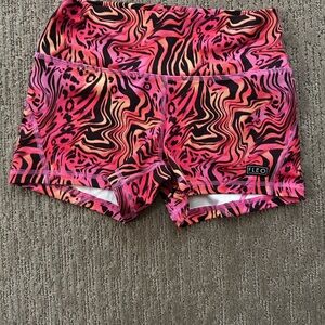 Fleo Apex Contour short 3.25 mid rise